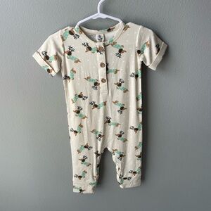 Larkspur Holiday Dogs Bamboo Henley Romper NWT Cream and Blue Dachshunds